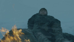 extant_GameOfThrones_3x01-ValarDohaeris_0199