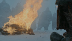 extant_GameOfThrones_3x01-ValarDohaeris_0213