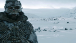 extant_GameOfThrones_3x01-ValarDohaeris_0344
