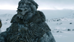 extant_GameOfThrones_3x01-ValarDohaeris_0345