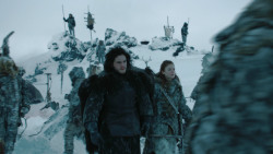 extant_GameOfThrones_3x01-ValarDohaeris_0410