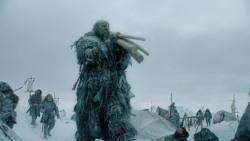 extant_GameOfThrones_3x01-ValarDohaeris_0424