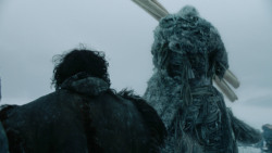 extant_GameOfThrones_3x01-ValarDohaeris_0432