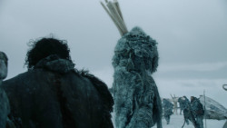 extant_GameOfThrones_3x01-ValarDohaeris_0434
