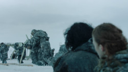 extant_GameOfThrones_3x01-ValarDohaeris_0455