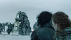 extant_GameOfThrones_3x01-ValarDohaeris_0456