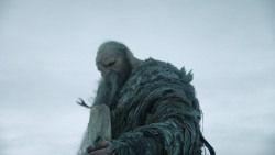 extant_GameOfThrones_3x01-ValarDohaeris_0475