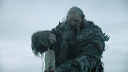 extant_GameOfThrones_3x01-ValarDohaeris_0491