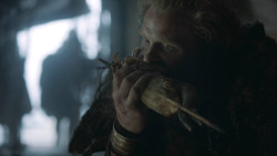 extant_GameOfThrones_3x01-ValarDohaeris_0628