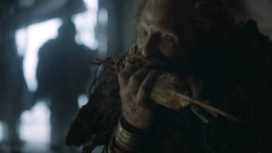 extant_GameOfThrones_3x01-ValarDohaeris_0629