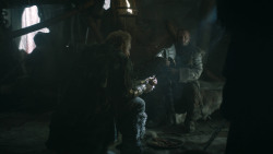 extant_GameOfThrones_3x01-ValarDohaeris_0646