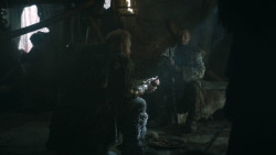 extant_GameOfThrones_3x01-ValarDohaeris_0652