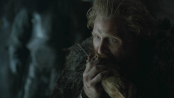 extant_GameOfThrones_3x01-ValarDohaeris_0666