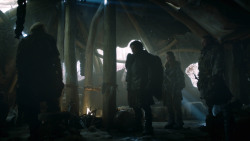 extant_GameOfThrones_3x01-ValarDohaeris_0681