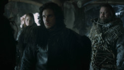extant_GameOfThrones_3x01-ValarDohaeris_0705