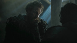 extant_GameOfThrones_3x01-ValarDohaeris_0721