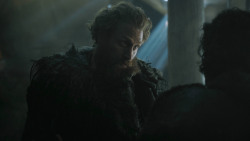 extant_GameOfThrones_3x01-ValarDohaeris_0722