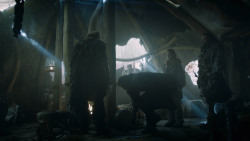extant_GameOfThrones_3x01-ValarDohaeris_0750