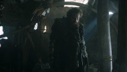 extant_GameOfThrones_3x01-ValarDohaeris_0764