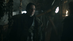 extant_GameOfThrones_3x01-ValarDohaeris_0784