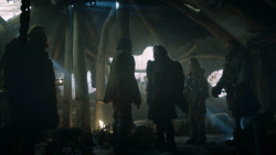 extant_GameOfThrones_3x01-ValarDohaeris_0794