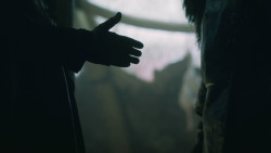 extant_GameOfThrones_3x01-ValarDohaeris_0886
