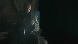 extant_GameOfThrones_3x01-ValarDohaeris_0944