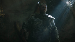 extant_GameOfThrones_3x01-ValarDohaeris_0998
