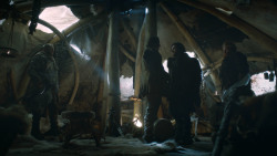 extant_GameOfThrones_3x01-ValarDohaeris_0999
