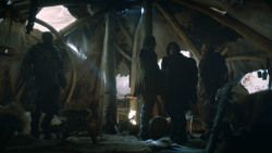 extant_GameOfThrones_3x01-ValarDohaeris_1003