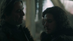 extant_GameOfThrones_3x01-ValarDohaeris_1012