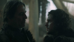 extant_GameOfThrones_3x01-ValarDohaeris_1017