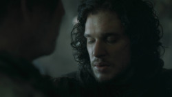 extant_GameOfThrones_3x01-ValarDohaeris_1074