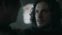 extant_GameOfThrones_3x01-ValarDohaeris_1097
