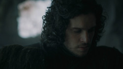 extant_GameOfThrones_3x01-ValarDohaeris_1140