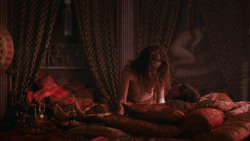 extant_GameOfThrones_3x01-ValarDohaeris_1160