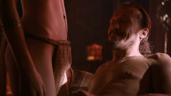 extant_GameOfThrones_3x01-ValarDohaeris_1213