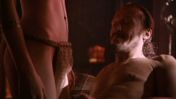 extant_GameOfThrones_3x01-ValarDohaeris_1214