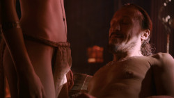 extant_GameOfThrones_3x01-ValarDohaeris_1215