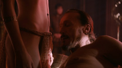 extant_GameOfThrones_3x01-ValarDohaeris_1256
