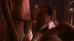 extant_GameOfThrones_3x01-ValarDohaeris_1259