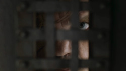 extant_GameOfThrones_3x01-ValarDohaeris_1333