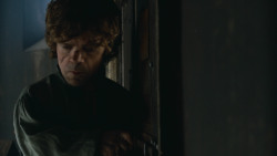 extant_GameOfThrones_3x01-ValarDohaeris_1355