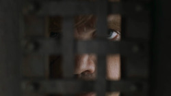 extant_GameOfThrones_3x01-ValarDohaeris_1365