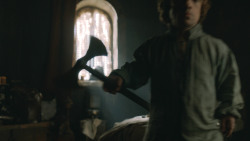 extant_GameOfThrones_3x01-ValarDohaeris_1371