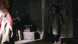 extant_GameOfThrones_3x01-ValarDohaeris_1406
