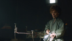 extant_GameOfThrones_3x01-ValarDohaeris_1453
