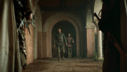 extant_GameOfThrones_3x01-ValarDohaeris_1646