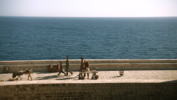 extant_GameOfThrones_3x01-ValarDohaeris_1768