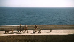 extant_GameOfThrones_3x01-ValarDohaeris_1770